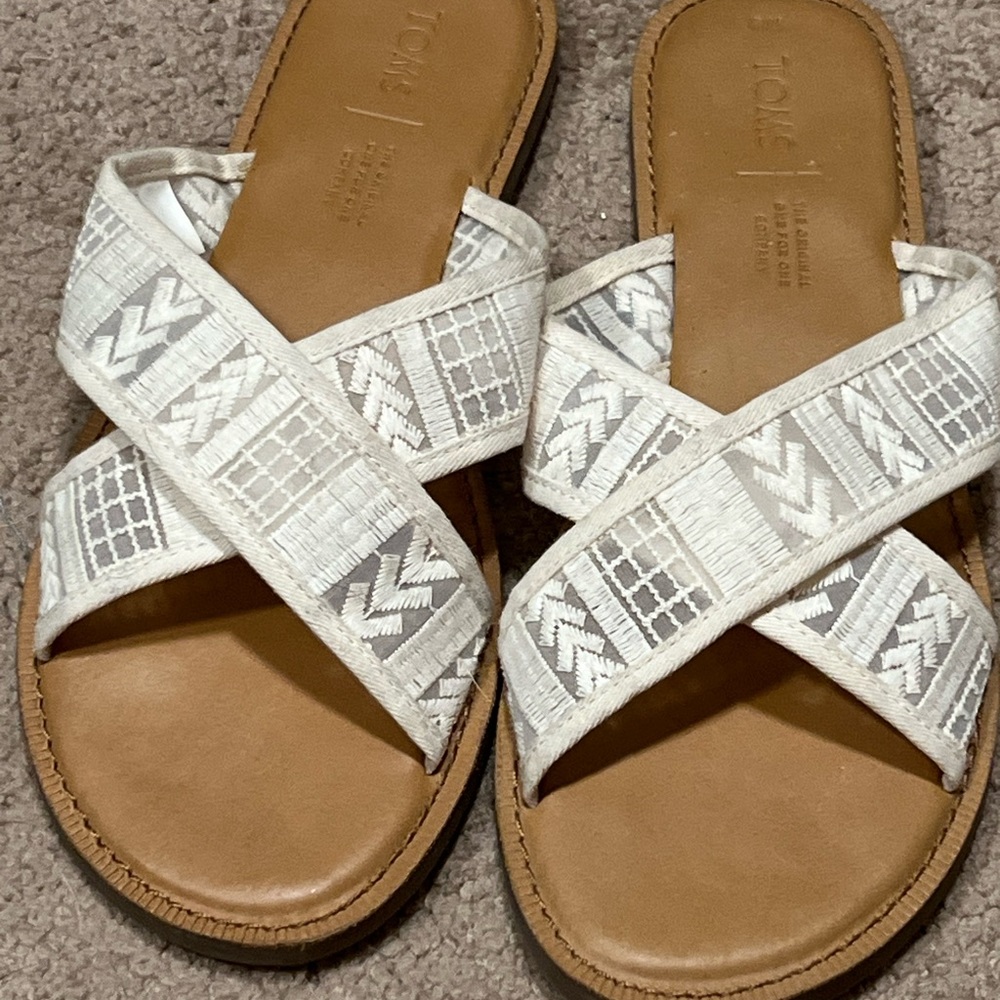 TOMS Slide Sandal